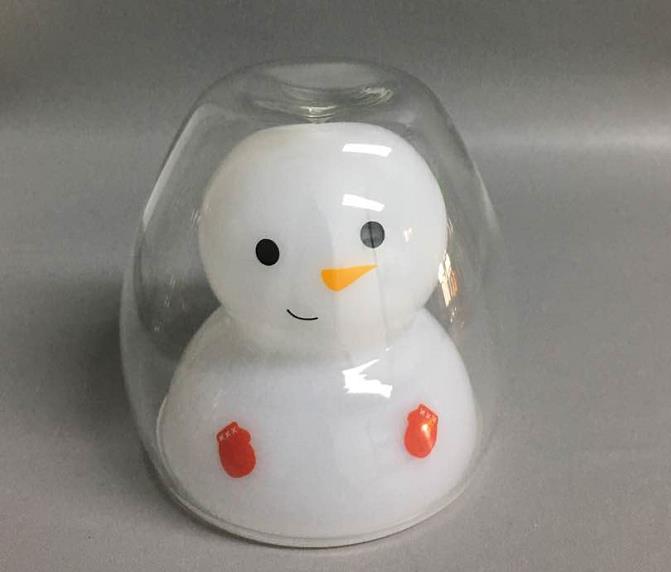New Design Mouth Blown High Borosilicate Double wall glass cup for home decor using with inner layer snowman design ODM OEM Dishwasher Safe