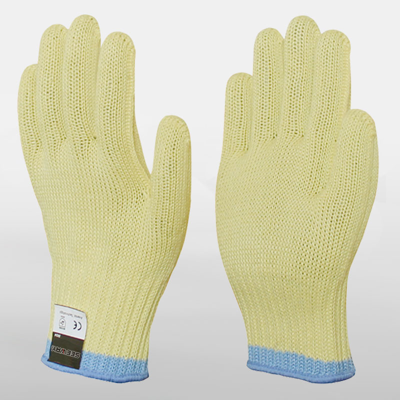 Cut resistant gloves