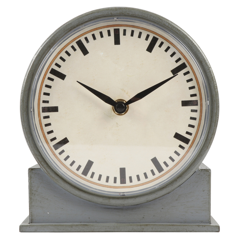 Iron Table Clock