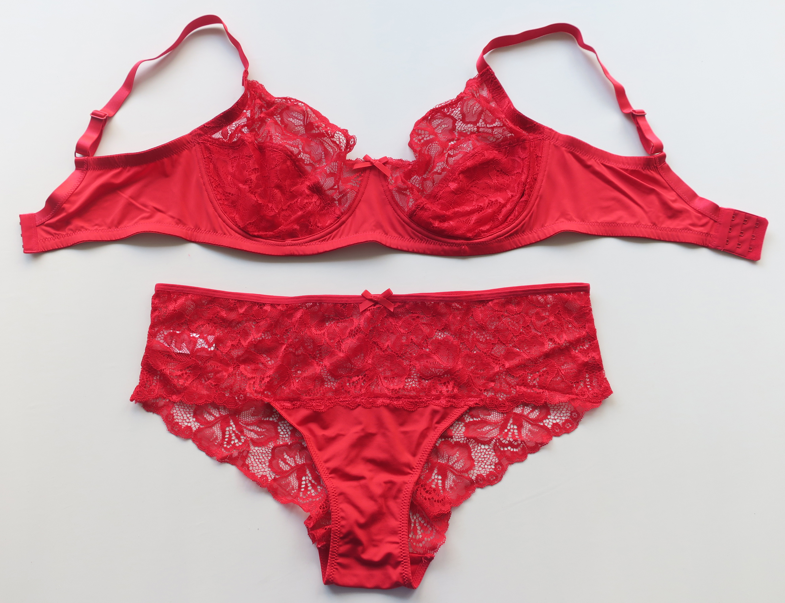 Big size non-padded bra & big size shorty