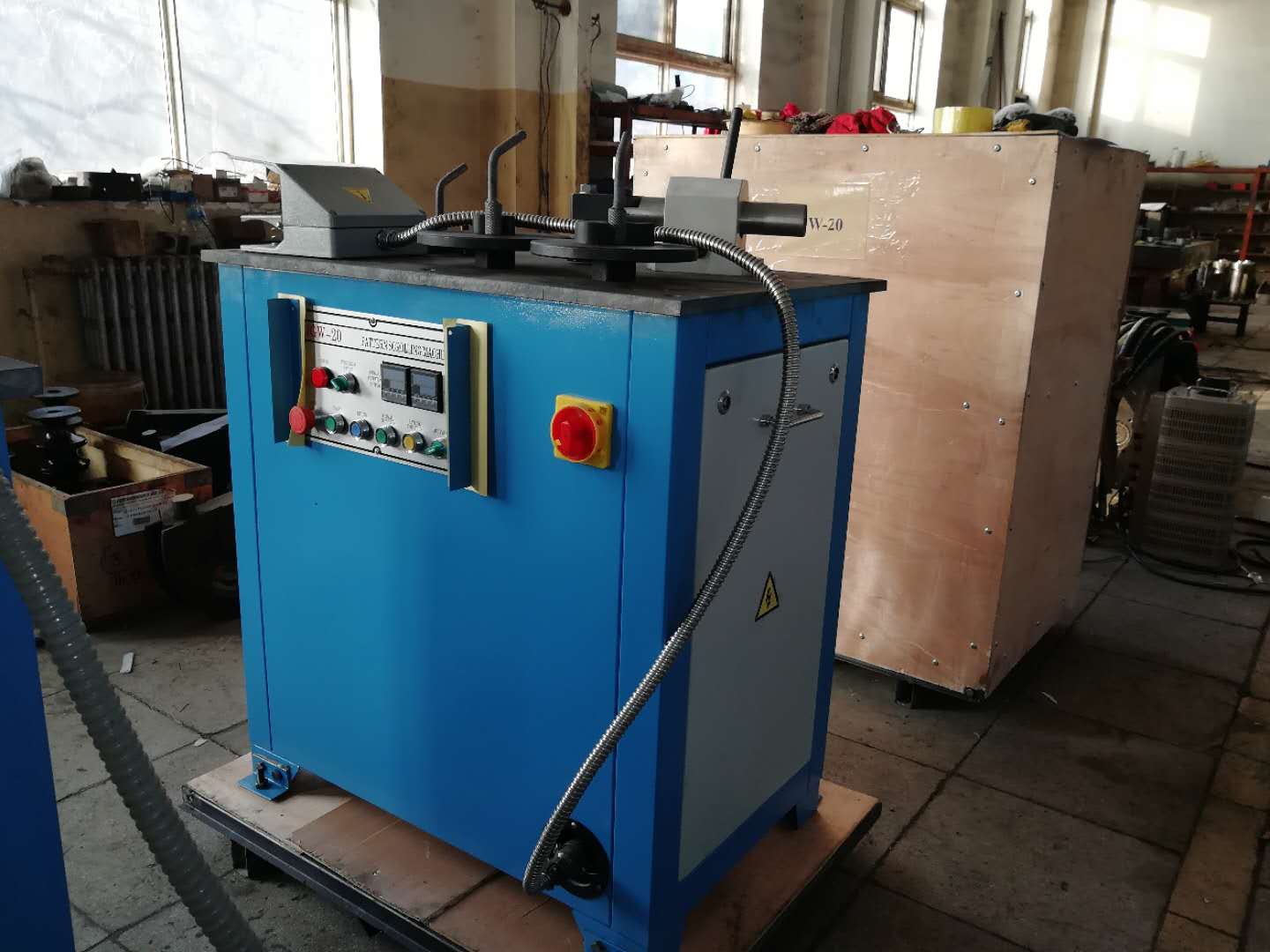 Metal Desing Making Machine