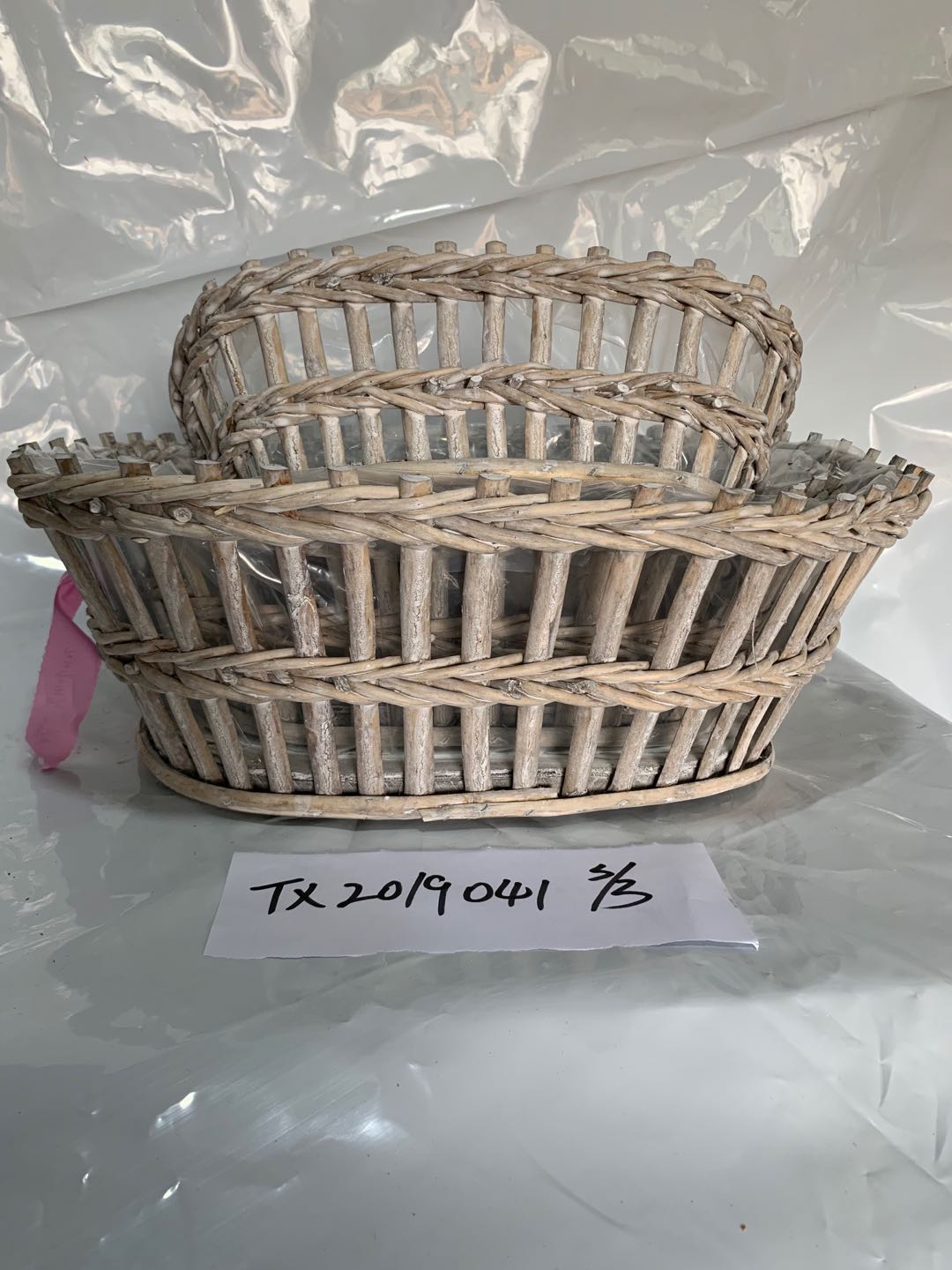 FUNAN DAXI WICKER-WOVEN CRAFTS CO.,LTD – portarretrato 3
