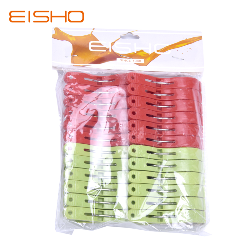 Plastic peg