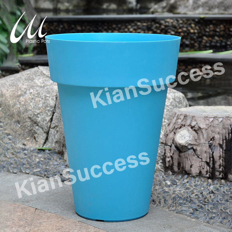 Outdoor pots