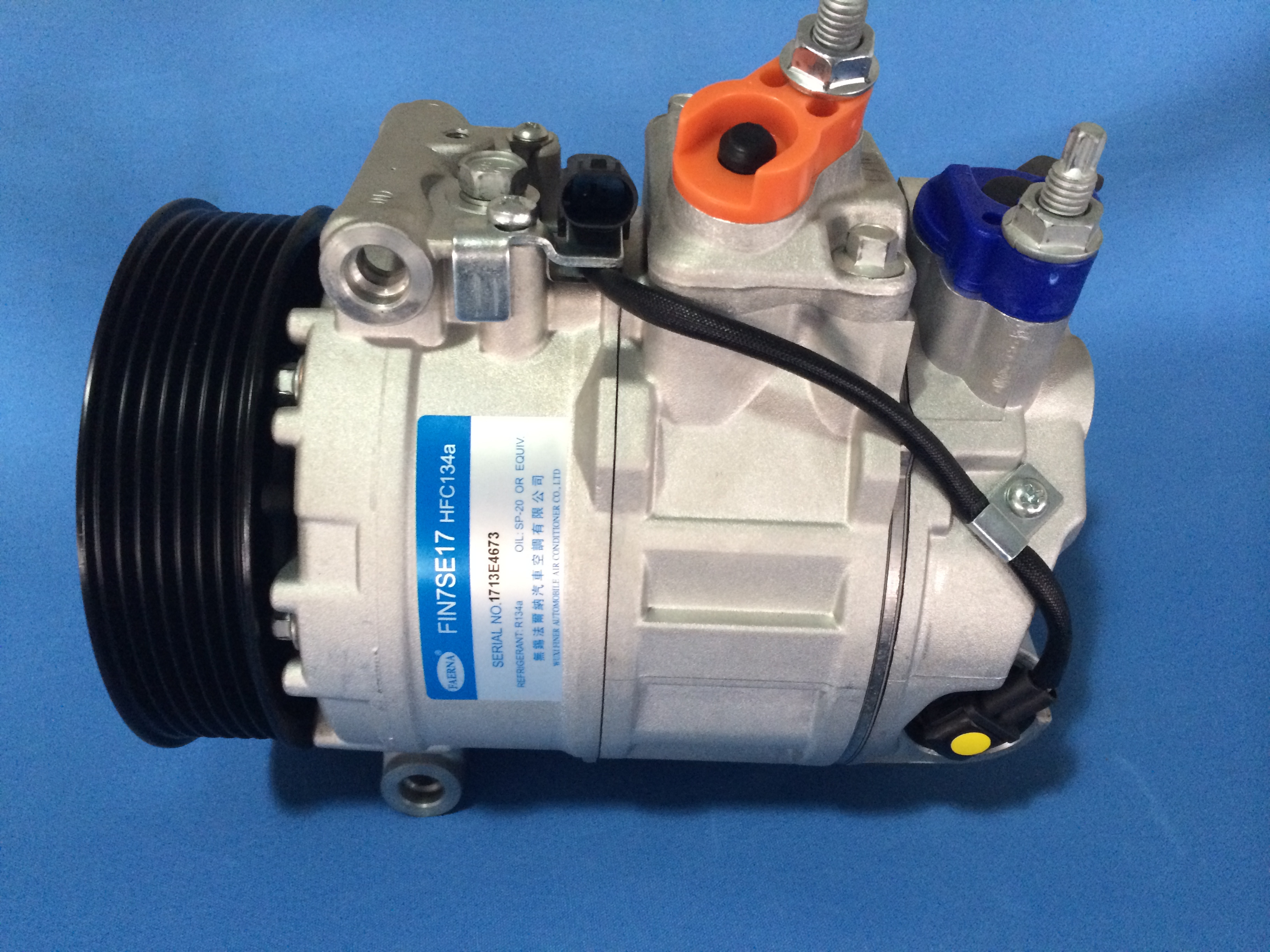 Auto air conditioning compressor
