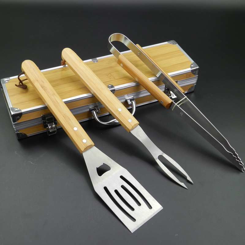 Bamboo handle bbq tools