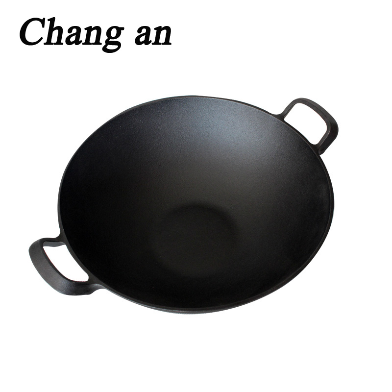 Cast iron wok