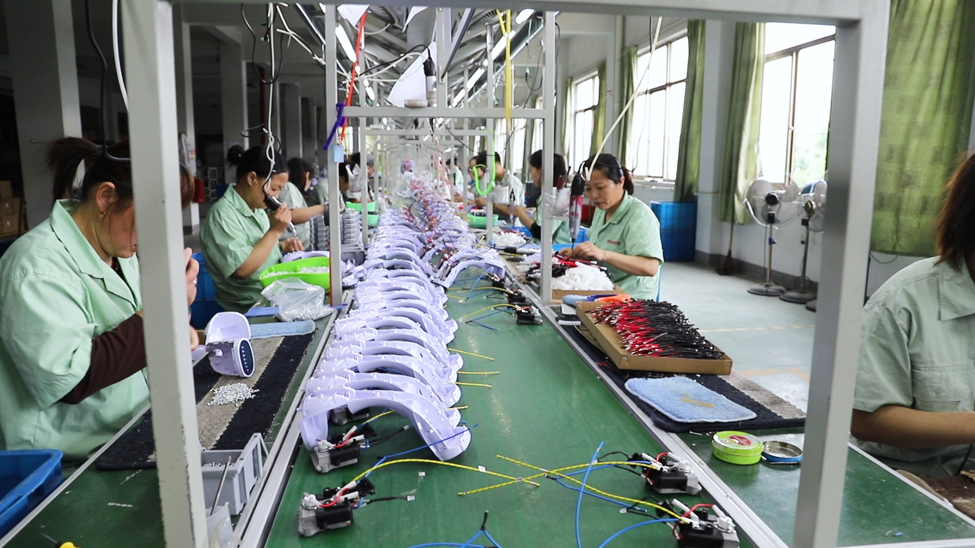Ningbo Huiyoudi Electrical Technology Co., Ltd. – electric iron 3