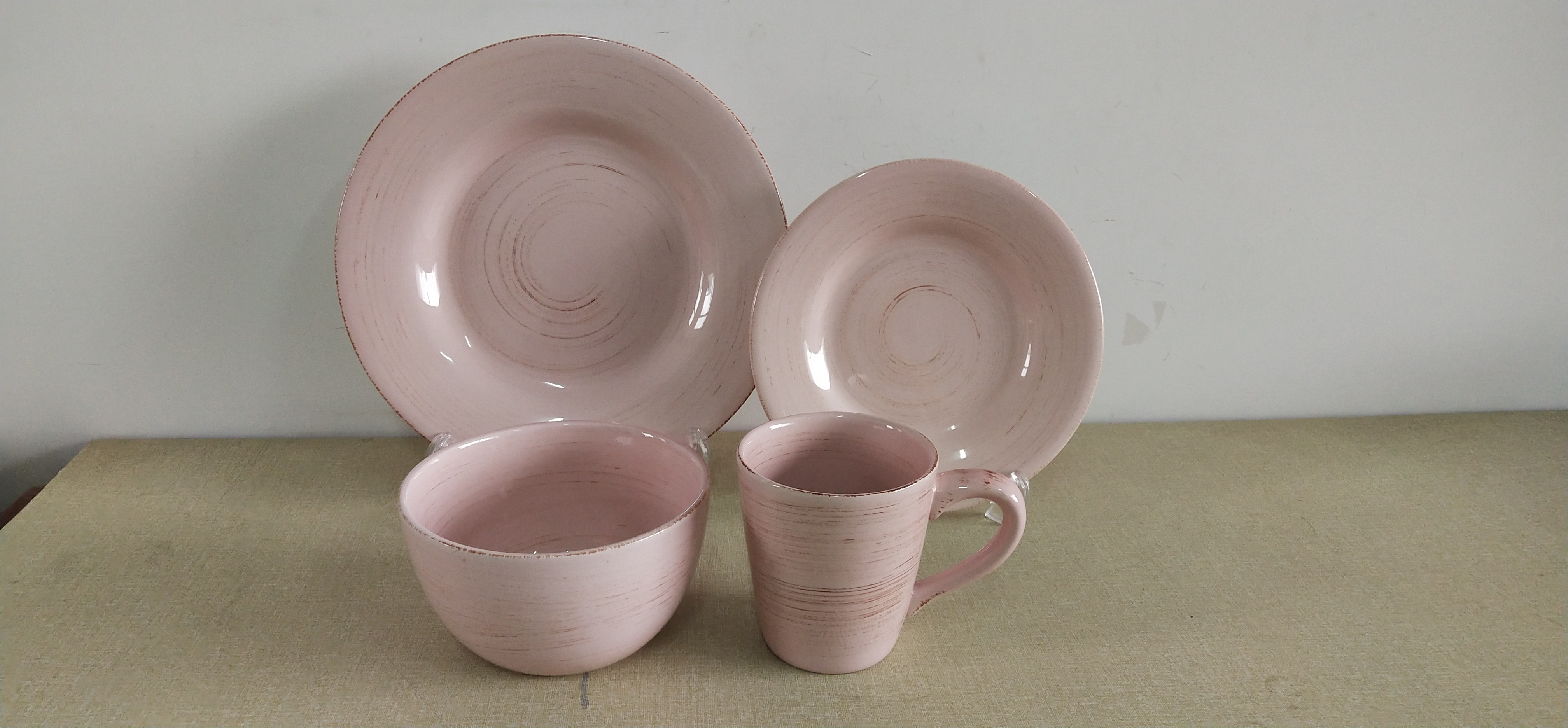 Ironstone Dinnerware / Solid color with brown brush