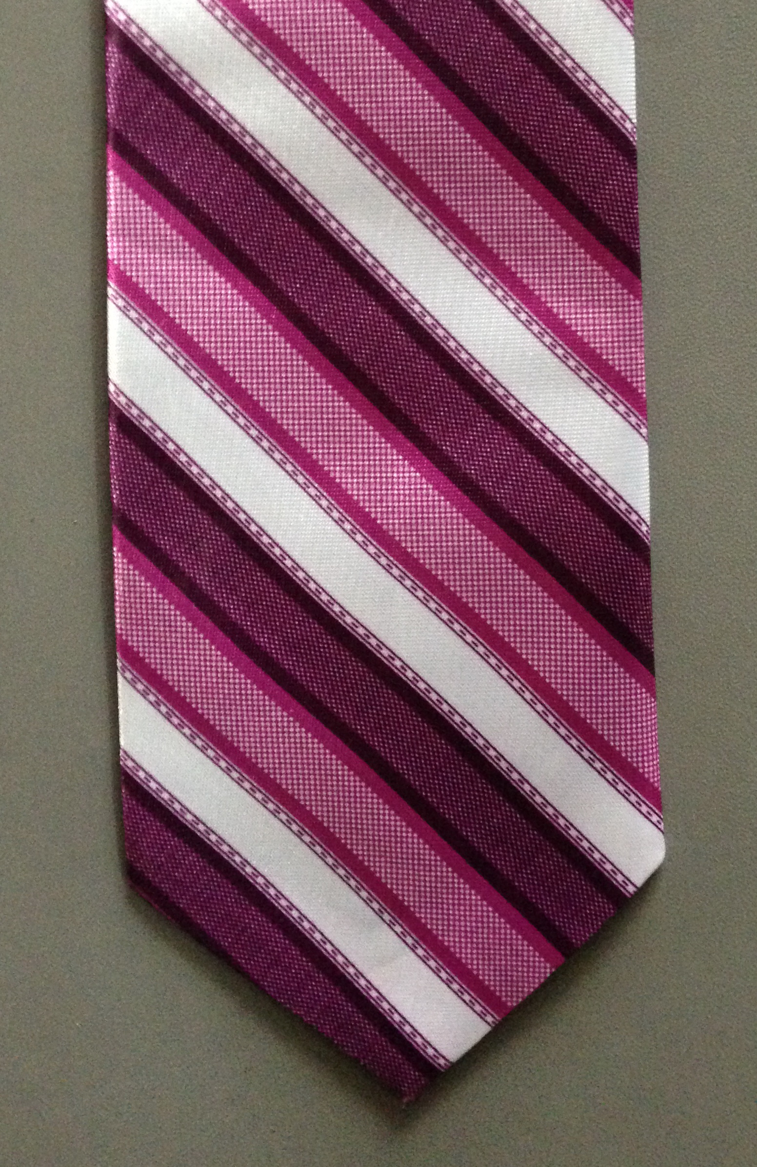 Printing & Jacquard polyester tie