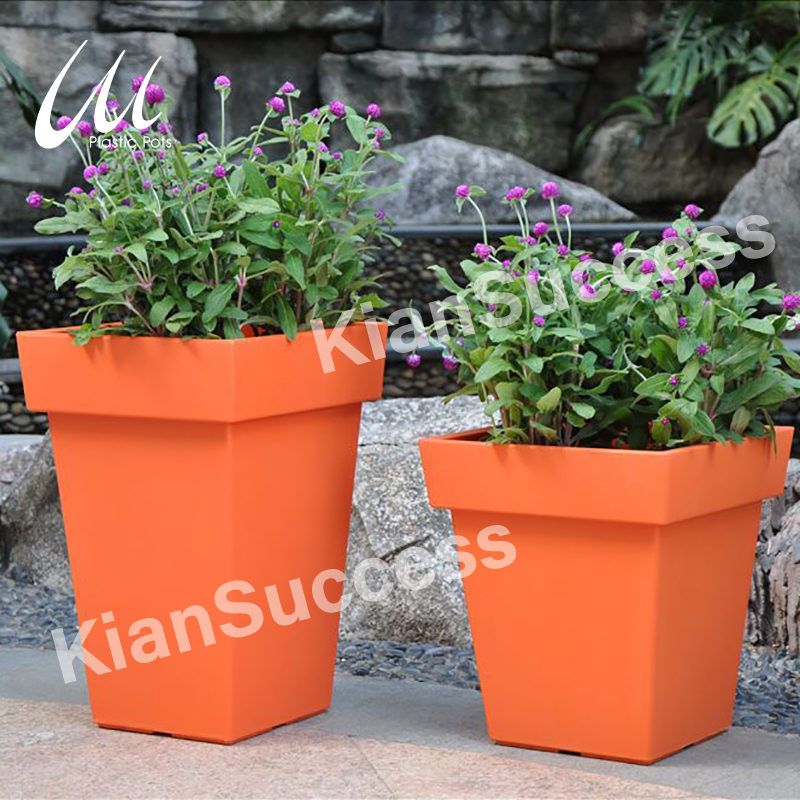 Square pots