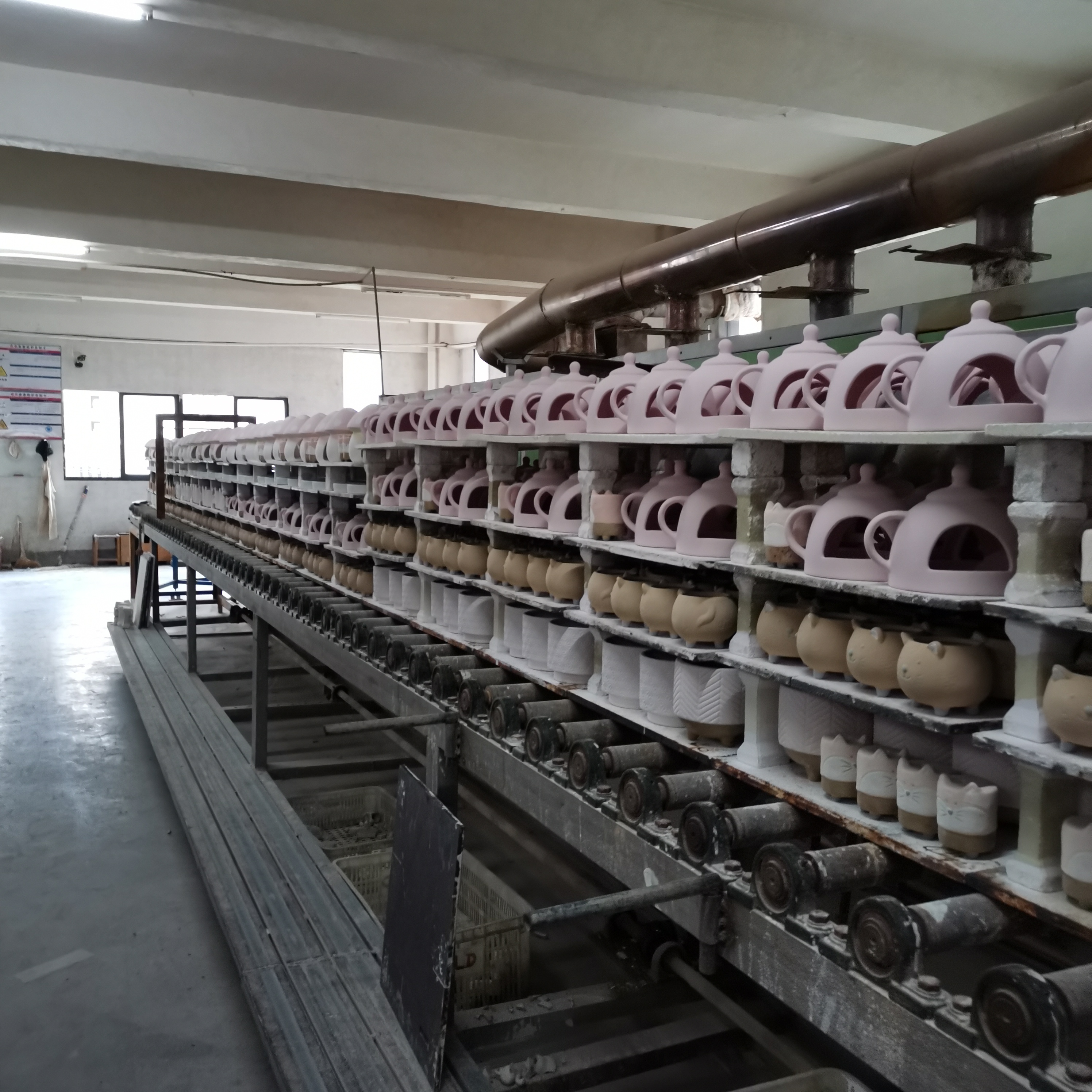 Fujian Dehua Hongyida Ceramic Craft Co., Ltd. – flower jars 3