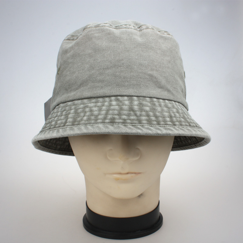 HAT19
