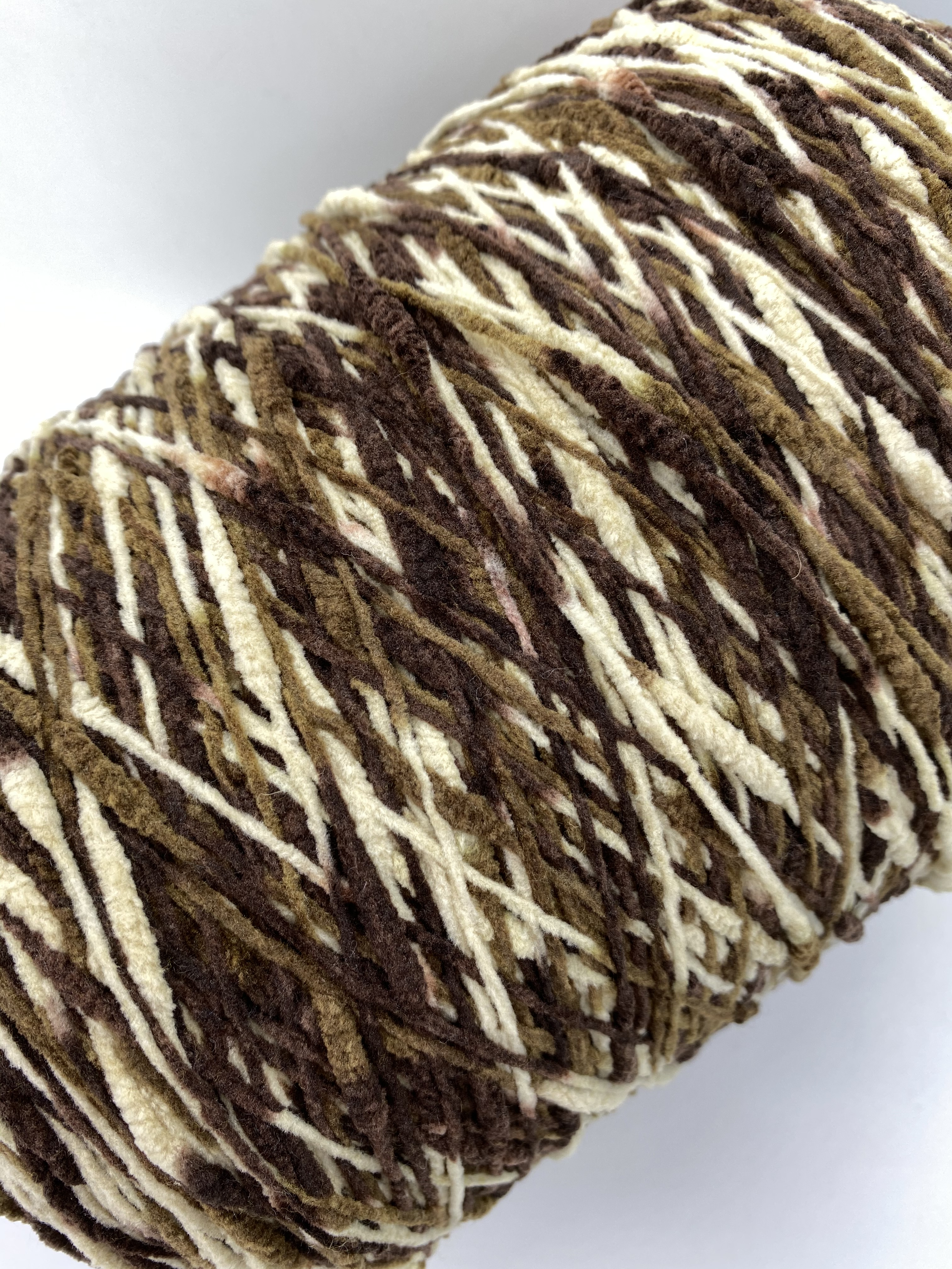 Big-belly polyester chenille yarn