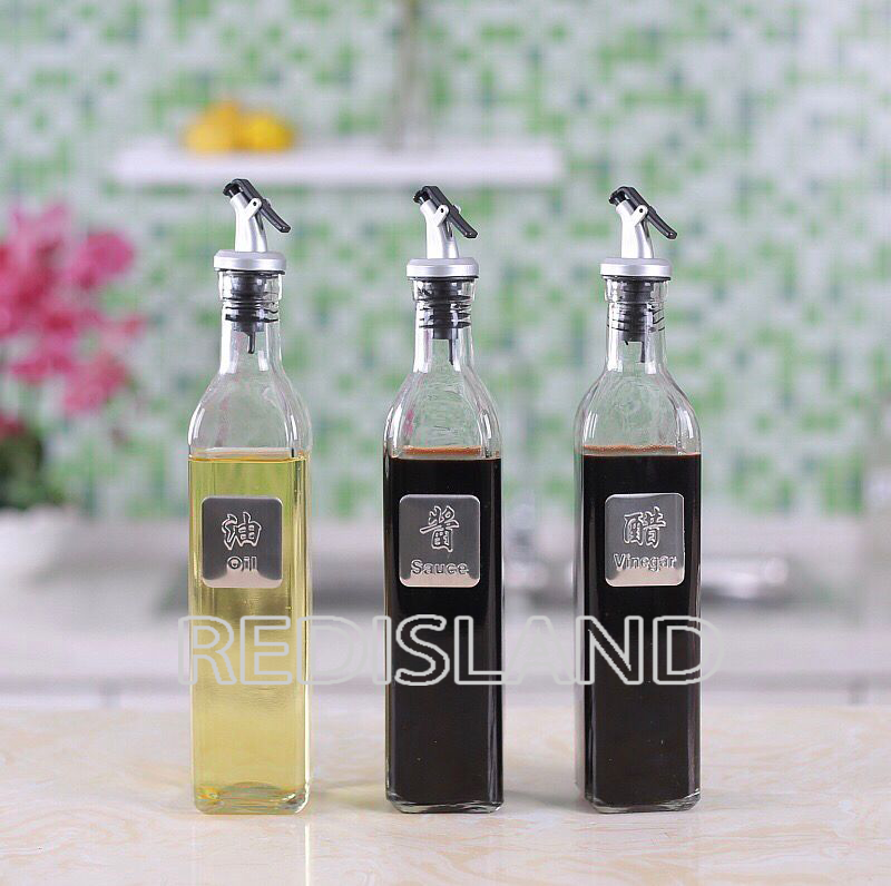 Oil bottle