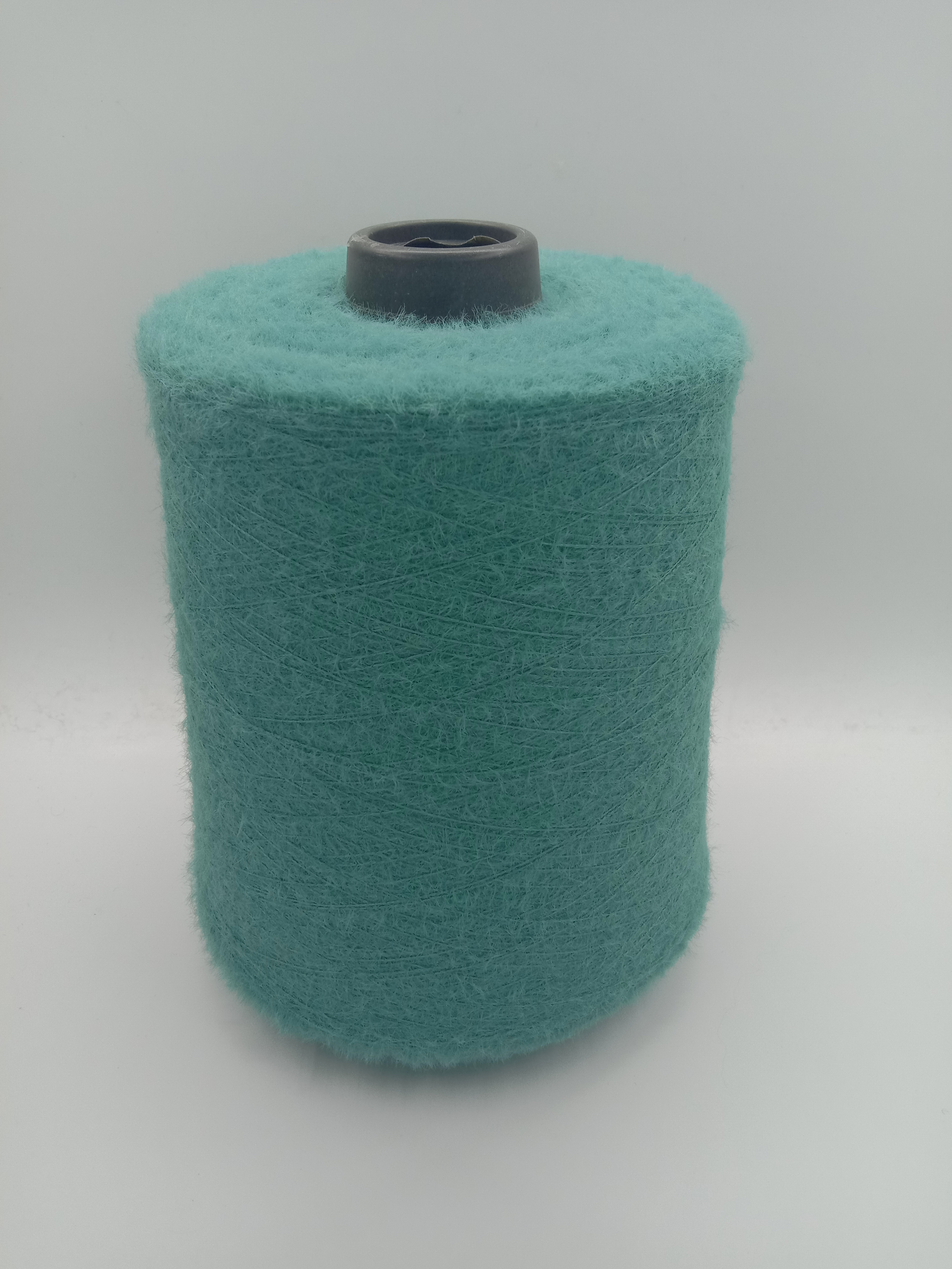 Polyester mink yarn