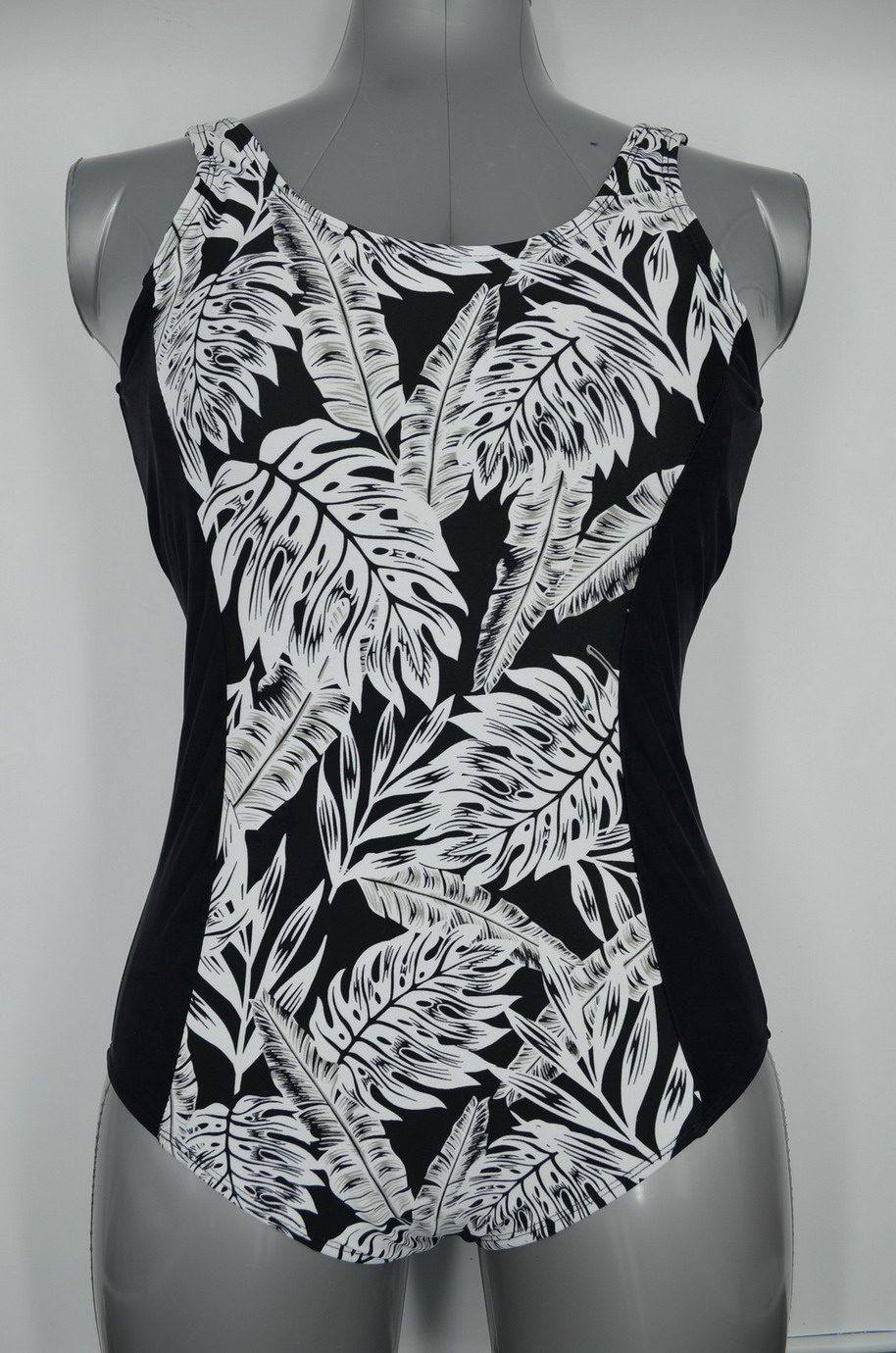 swim wear