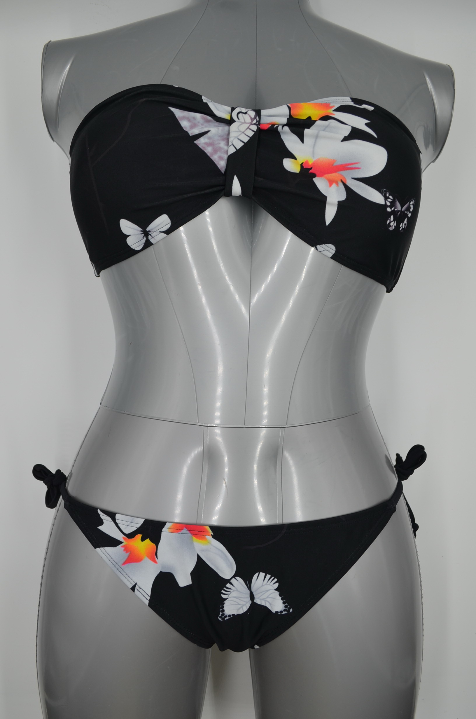 swim wear
