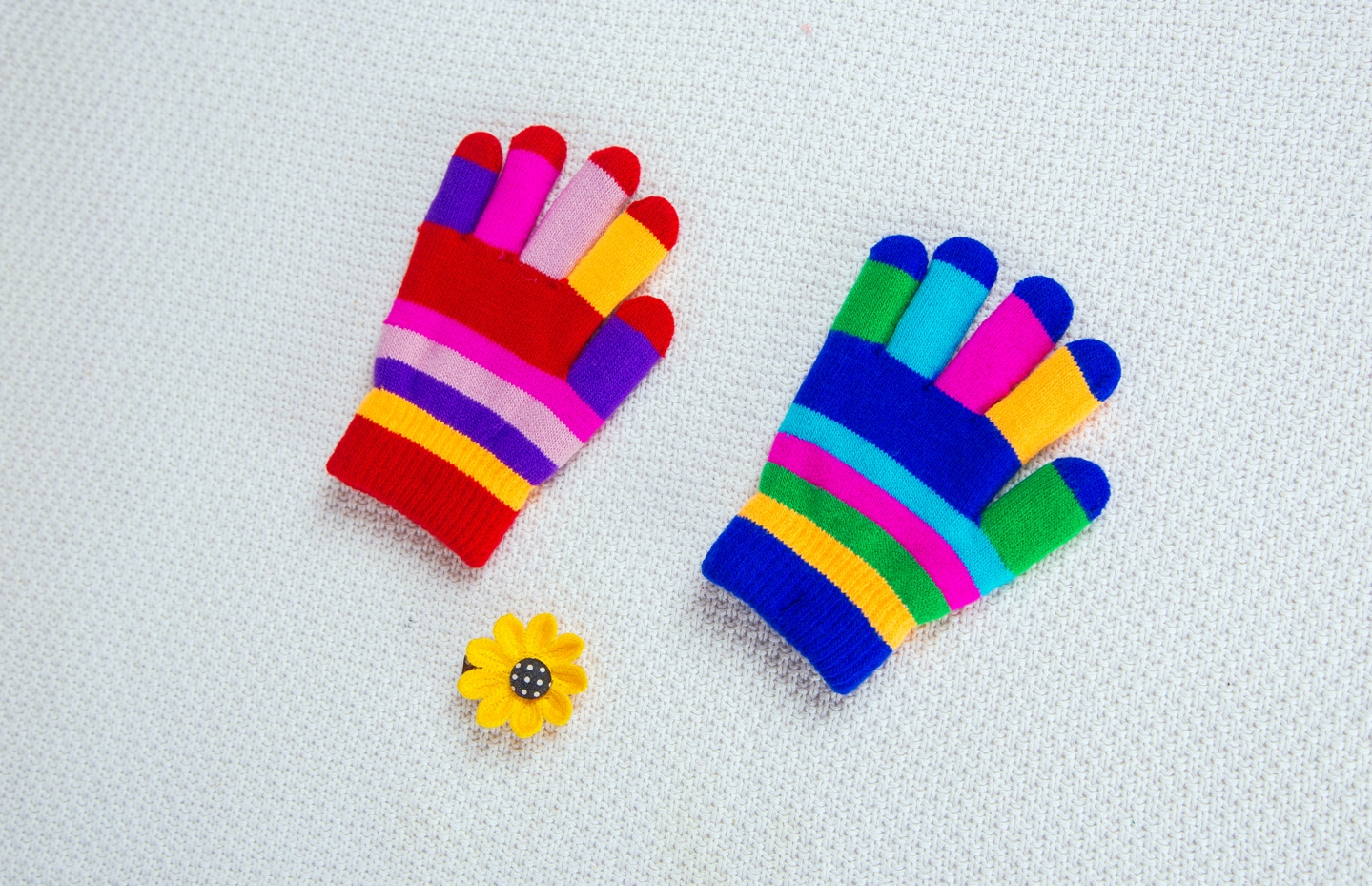 kids acrylic gloves