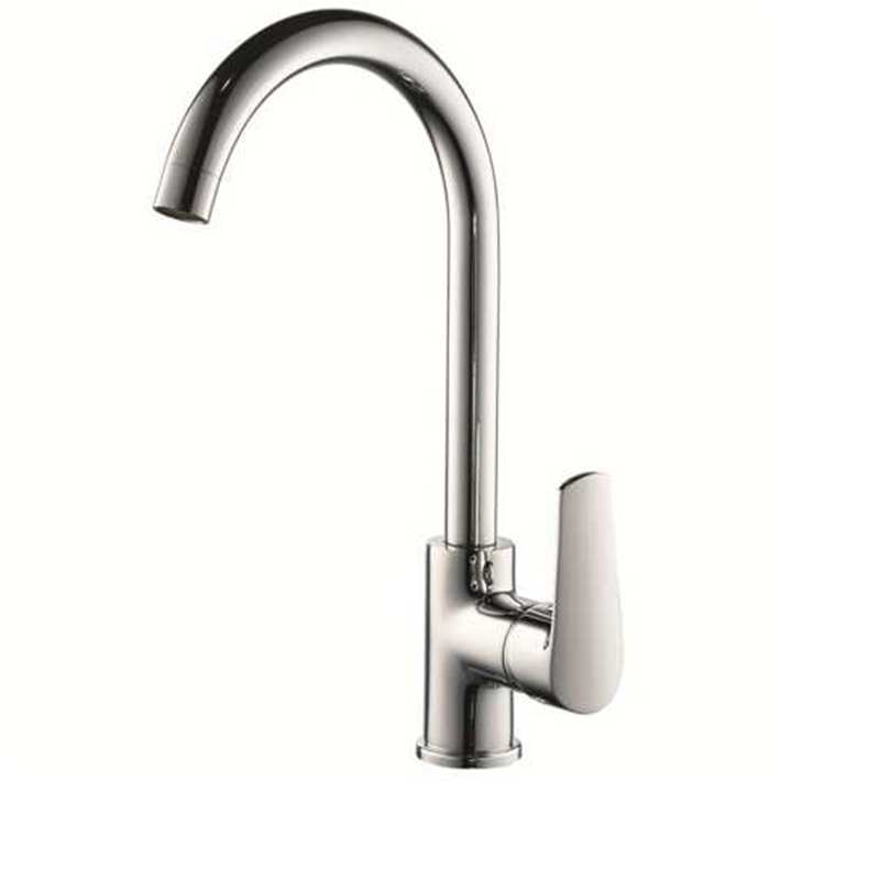 Brass kitchen faucet/mixer tap