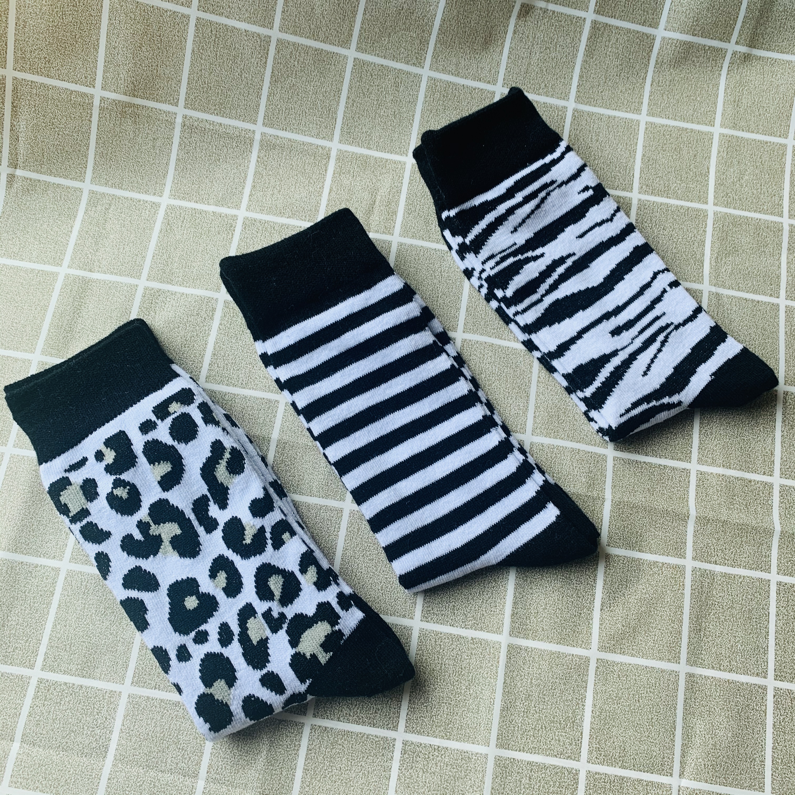 ZHEJIANG FENGQIU IMP./EXP. CO.,LTD. – Men socks 2