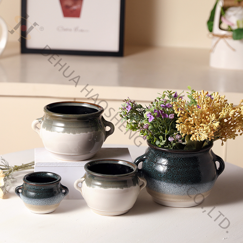 Porcelain Flower pot with Reactive glazing