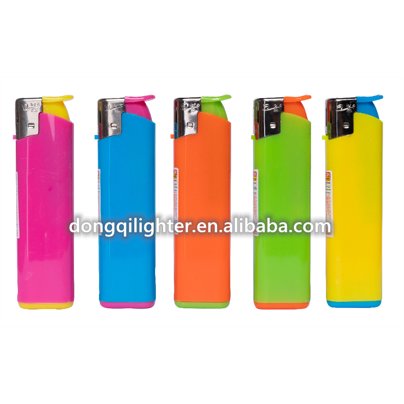 Refillable gas lighter