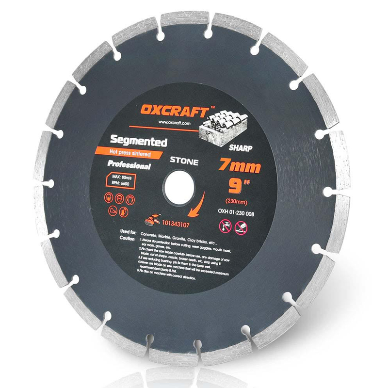 Hot press sintered segmented saw blade
