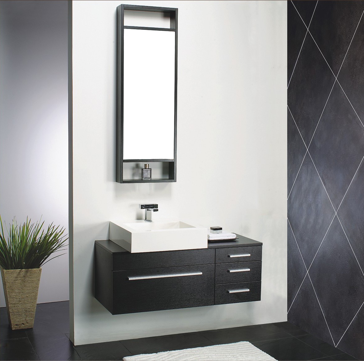 Bathroom cabinet