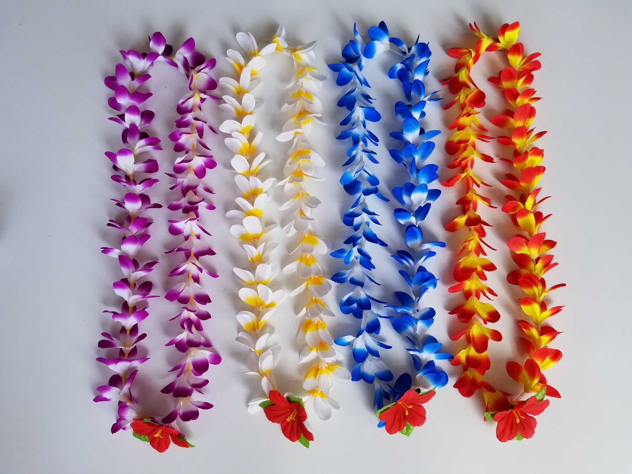 Hawaiian flower lei