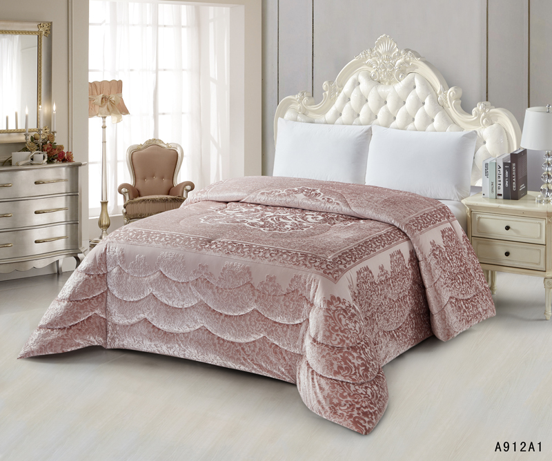 100% polyester chenille comforter set