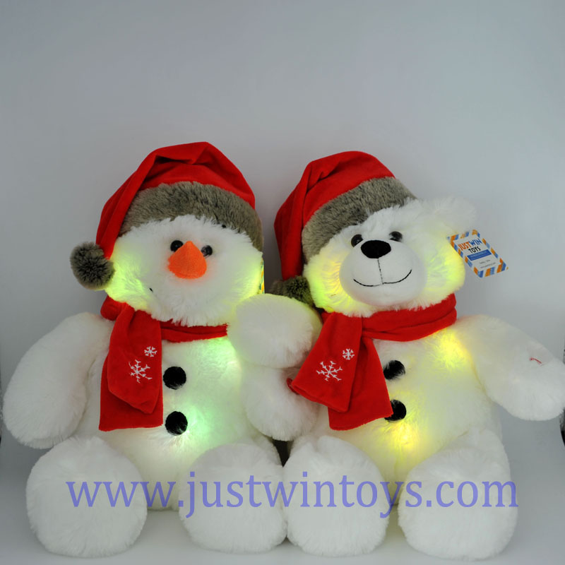 Chrtimas singing Snowman and Bear