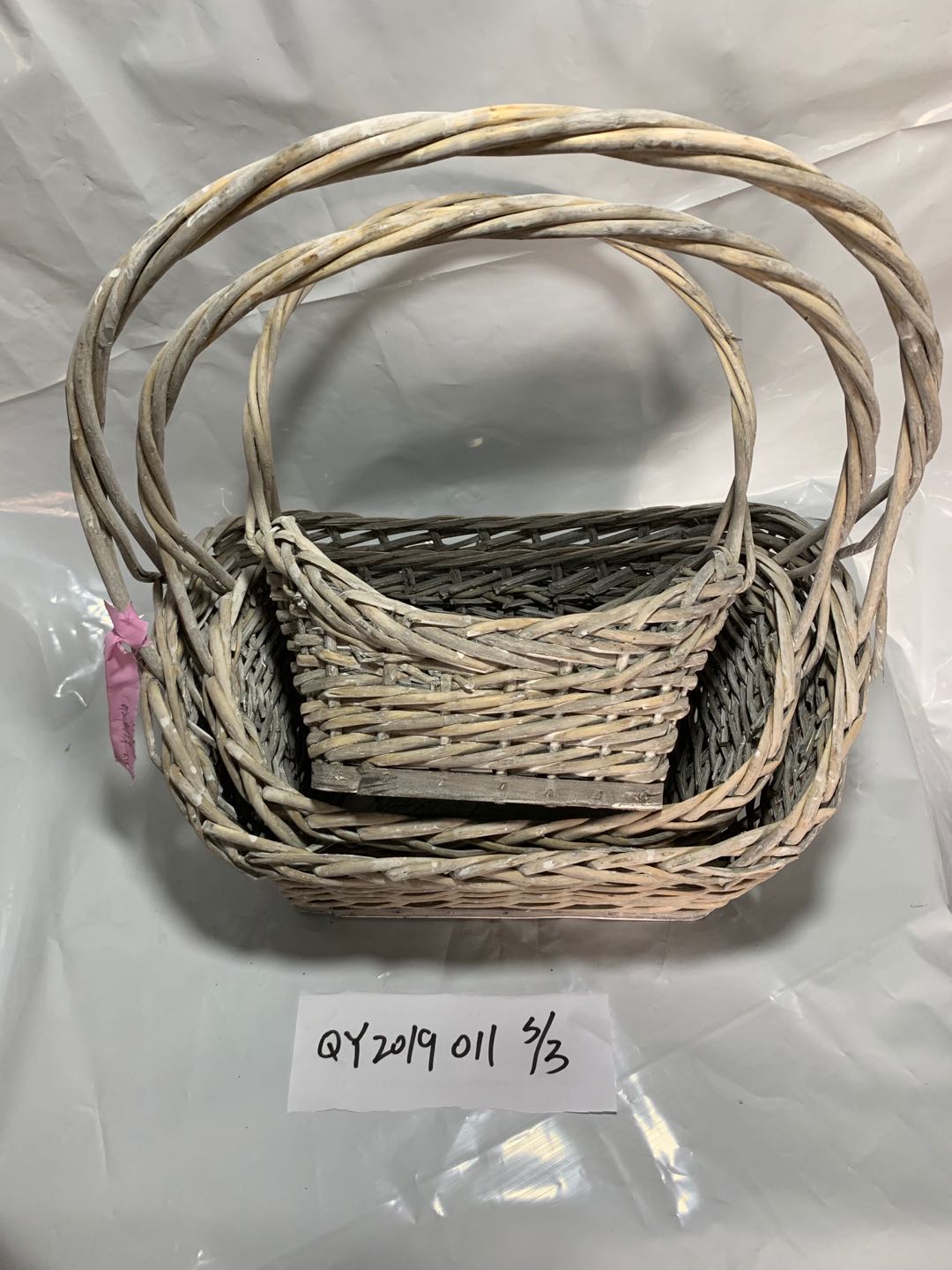 FUNAN DAXI WICKER-WOVEN CRAFTS CO.,LTD – figura decorativa 1