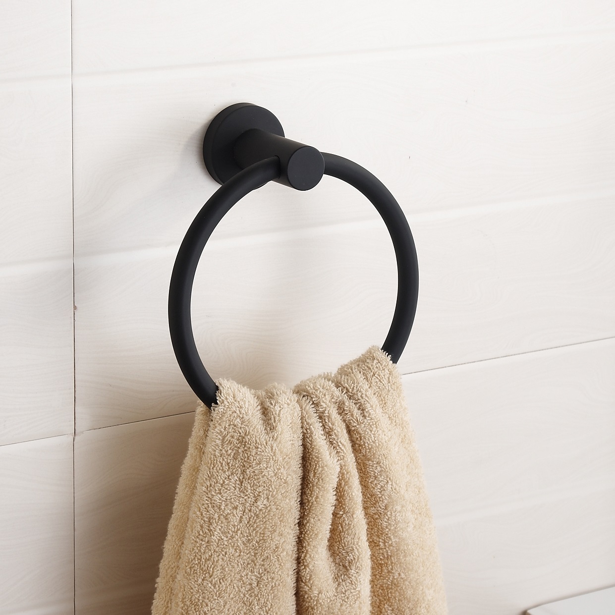 304 Stainless Steel Black Towel Ring Hanging Round Simple Towel Circular Holder