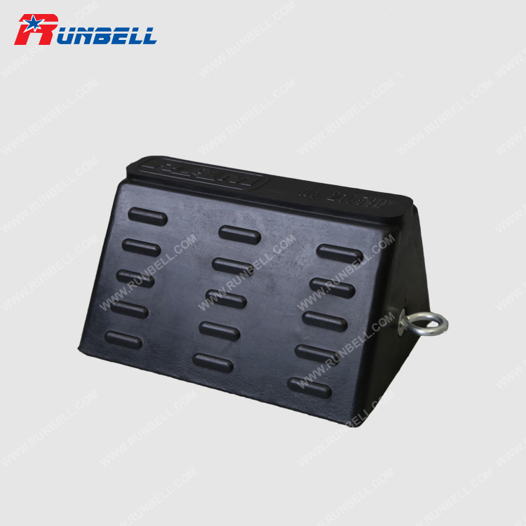 Rubber Truck Wheel Chock with Doubled Sides