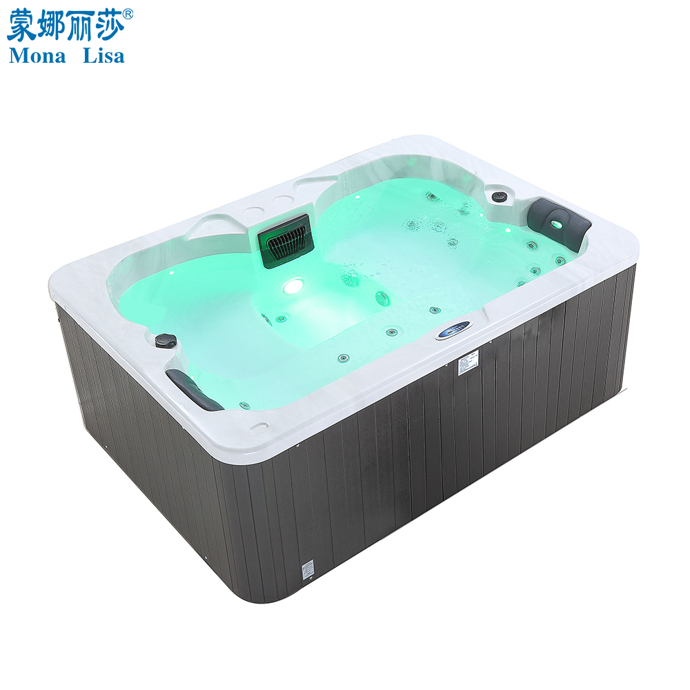 Spa Tub