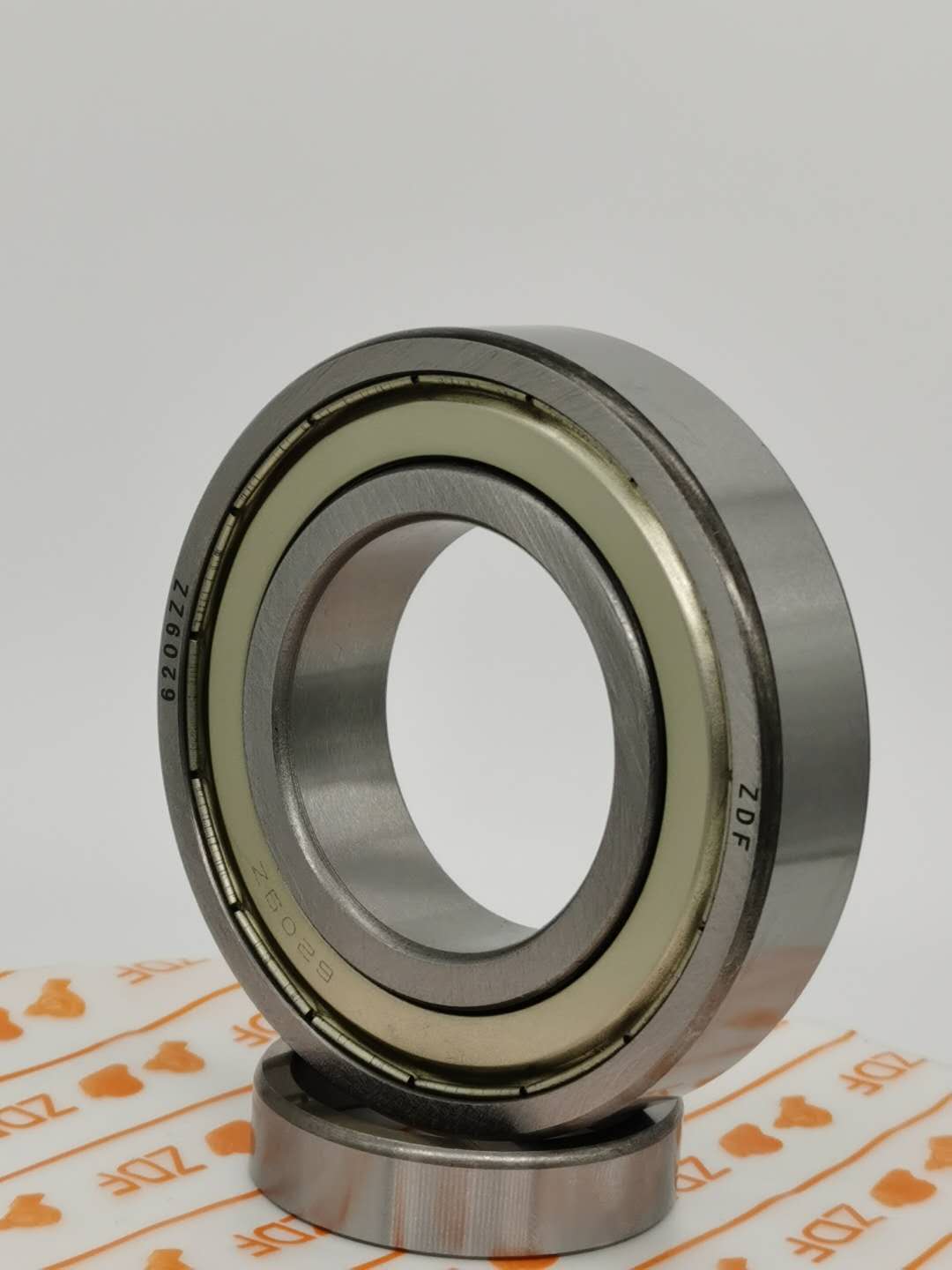 Beinjing Zhengyang Dongfang Bearing Company Limted – matriz de metal 2