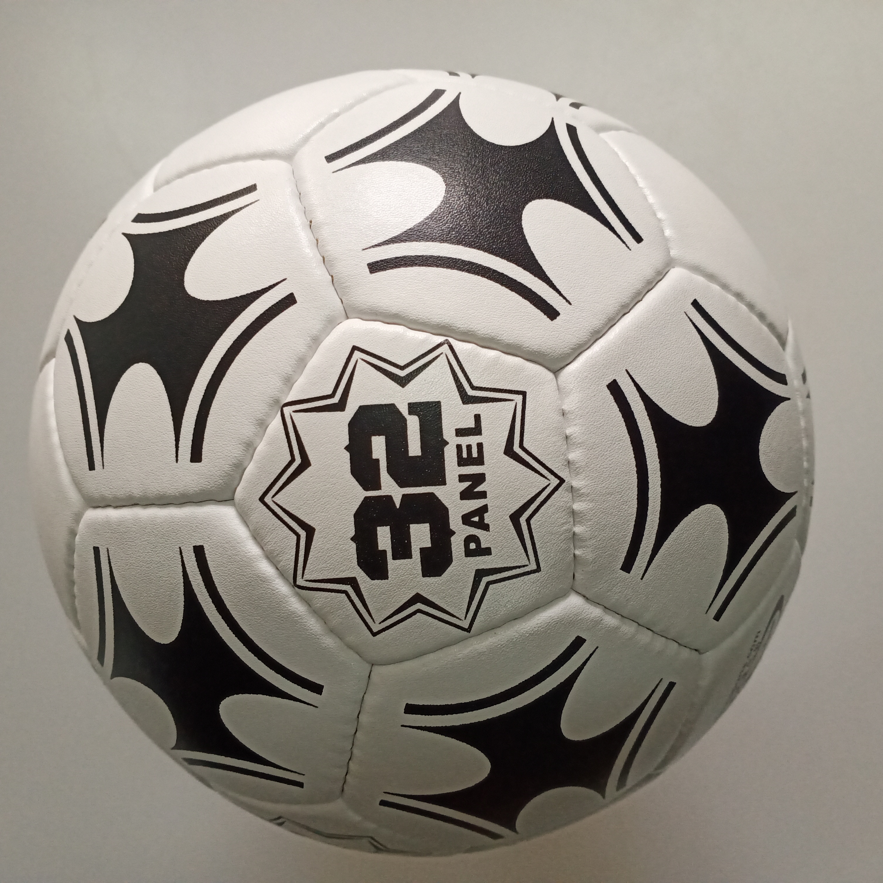 TAIZHOU WEIERXUN SPORTS CO.,LTD – Football and rugby 2