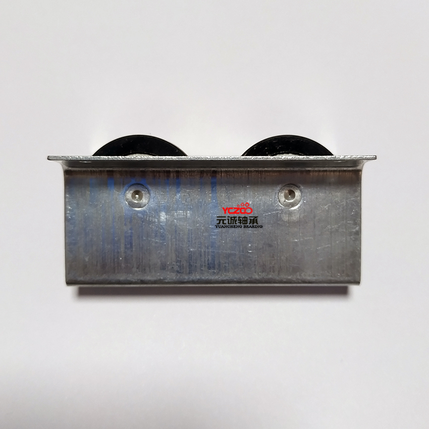 Sliding roller CC008