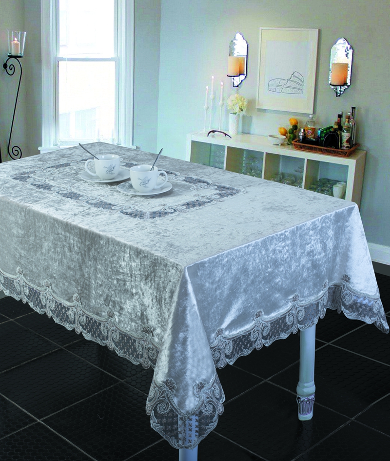 T-0255 Table Cloth With Lace