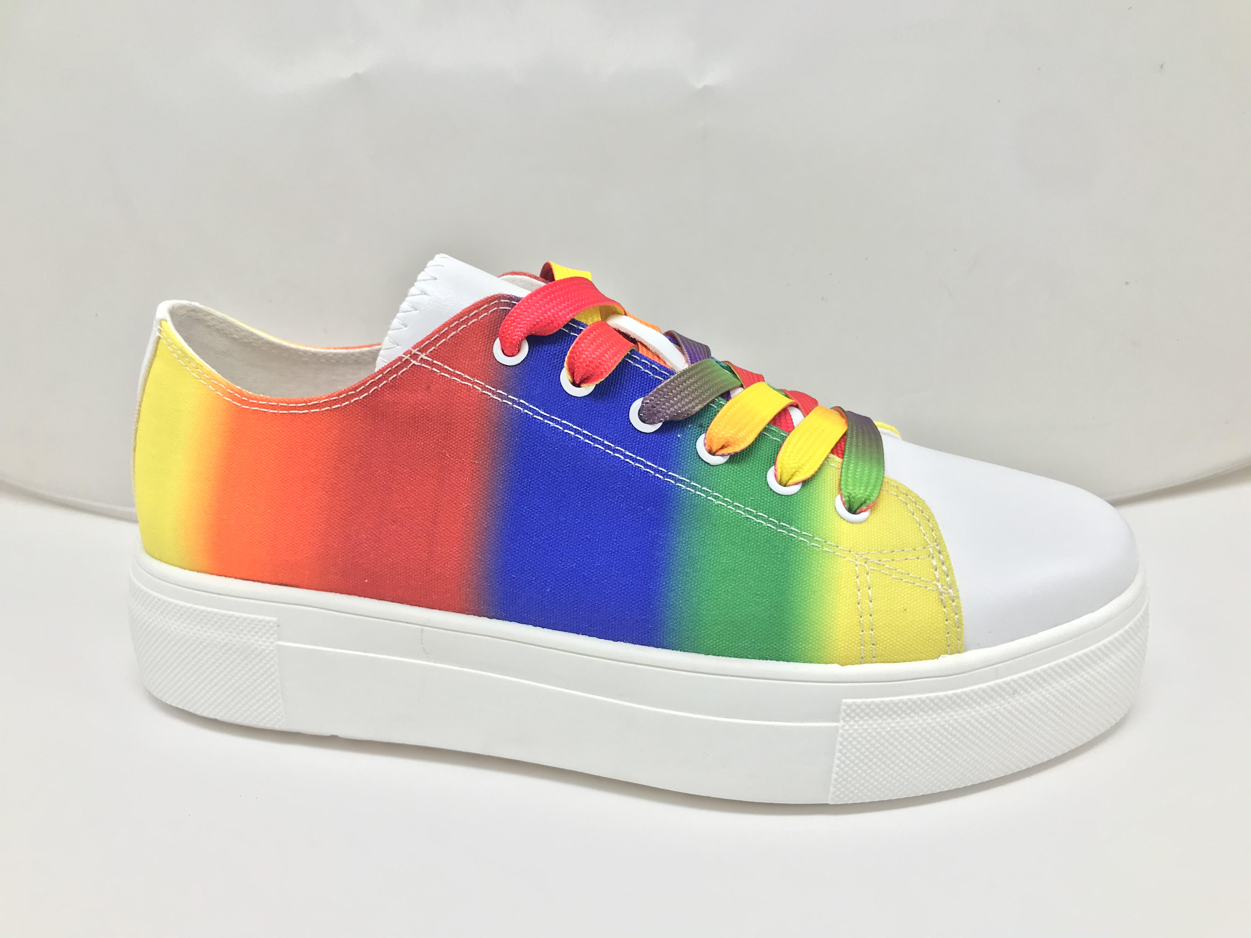 women injection shoes