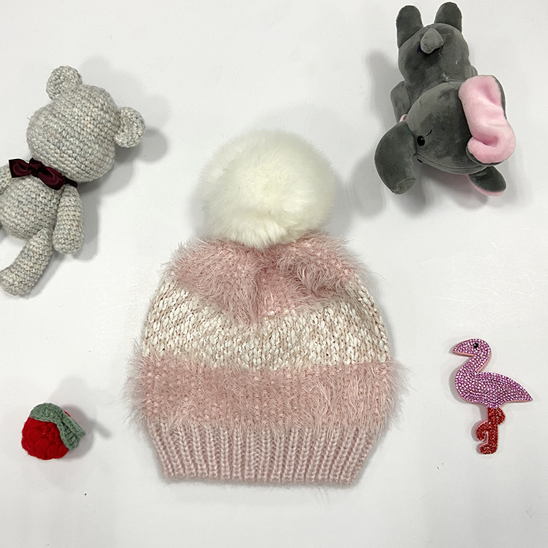 Girls Eyelash Stripe Beanie Hat With Soft Warm Faux Fur