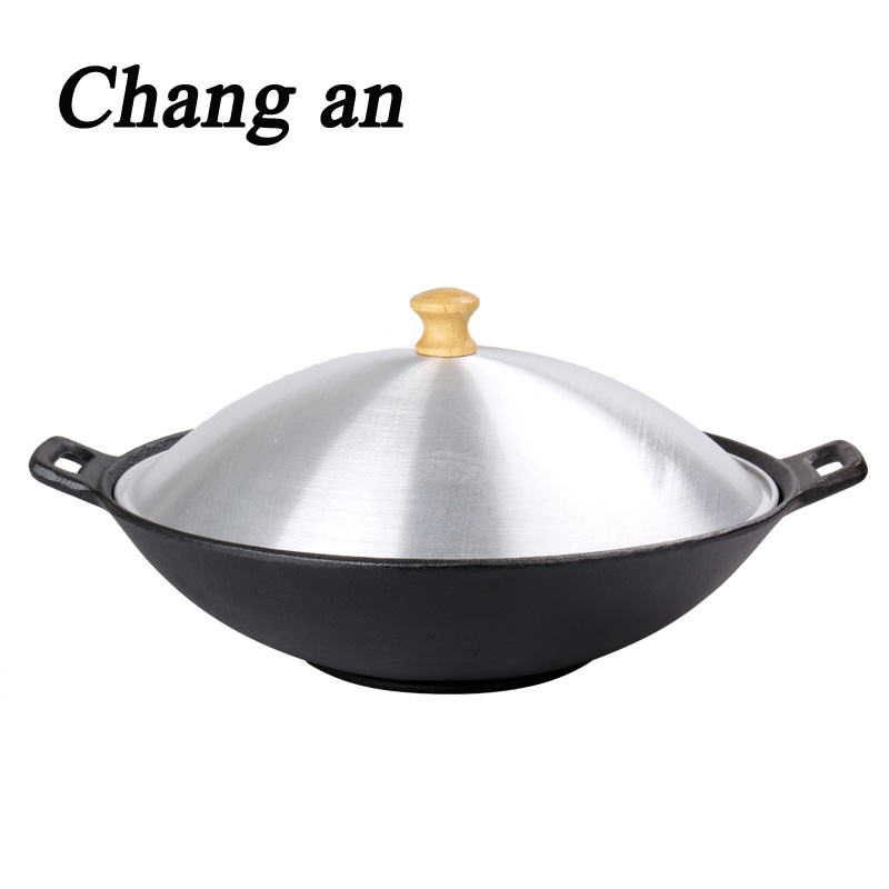 Cast iron wok