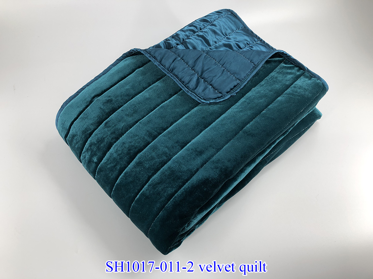 Velvet quilt
