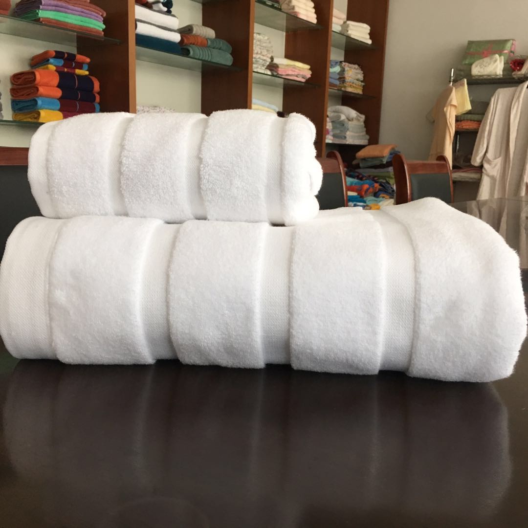 Egyptian cotton white bath towel