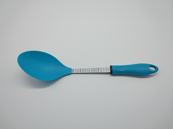 Leaky Spoon