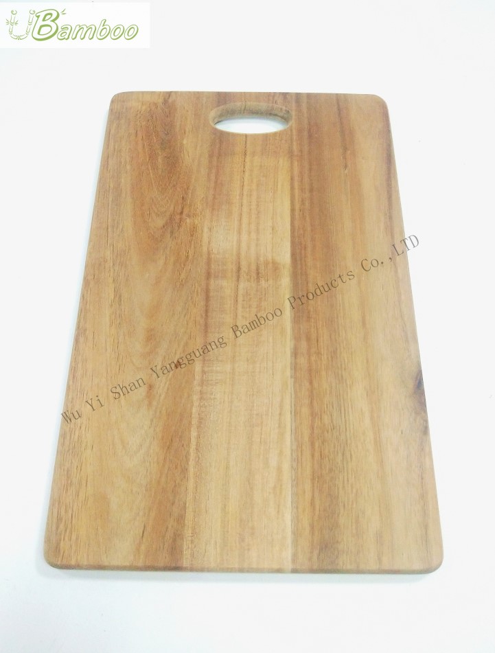 Acacia wood cutting board