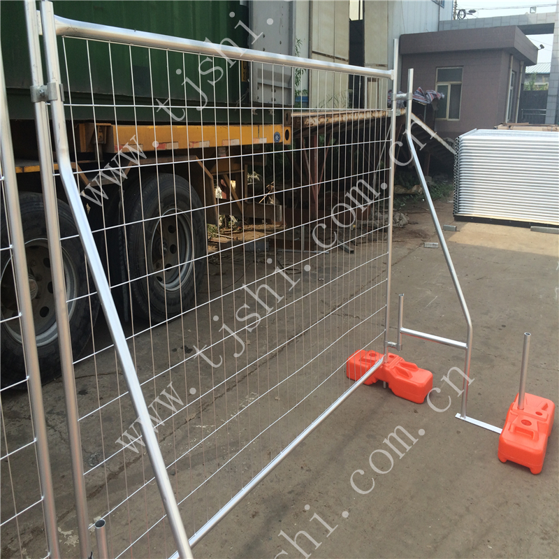 Mobile-Fence/Pedestrian Barrier Fence