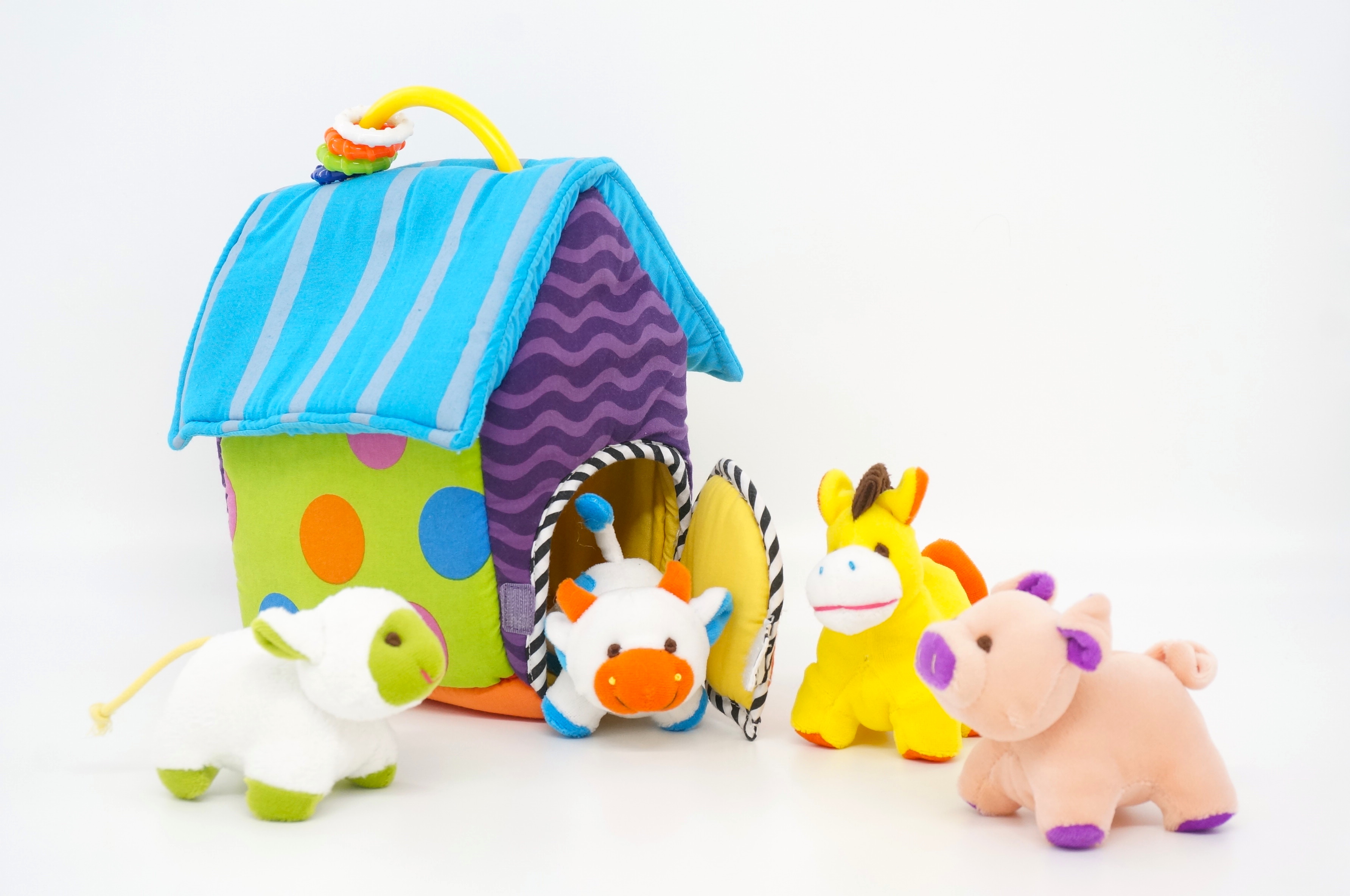 baby educational toy set farm house and farm animals