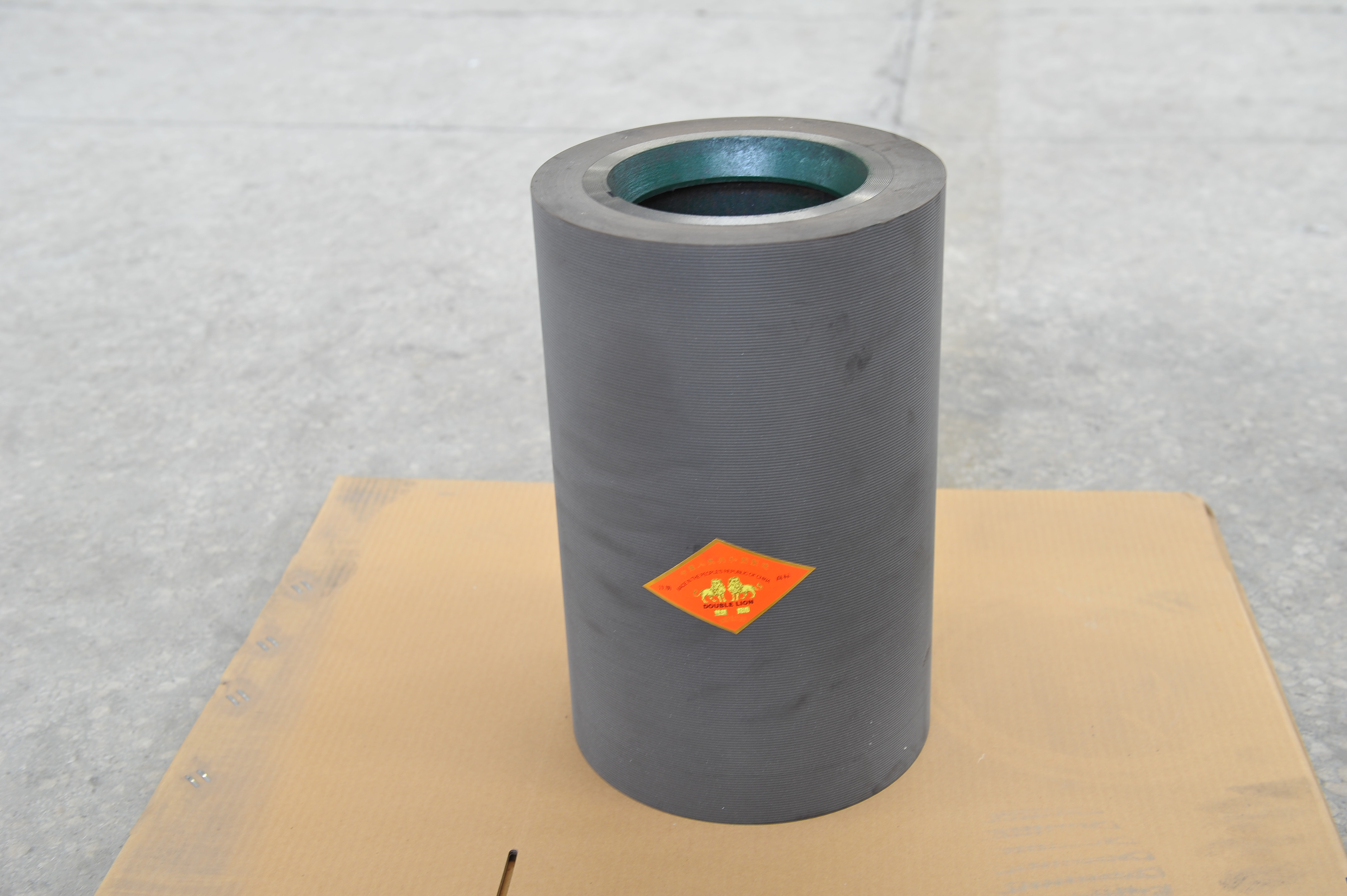 HUNAN DOUBLE LION RUBBER PRODUCTS CO. LTD – molde de inyección 1